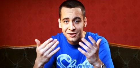 Strapo je Sám a bohatý!